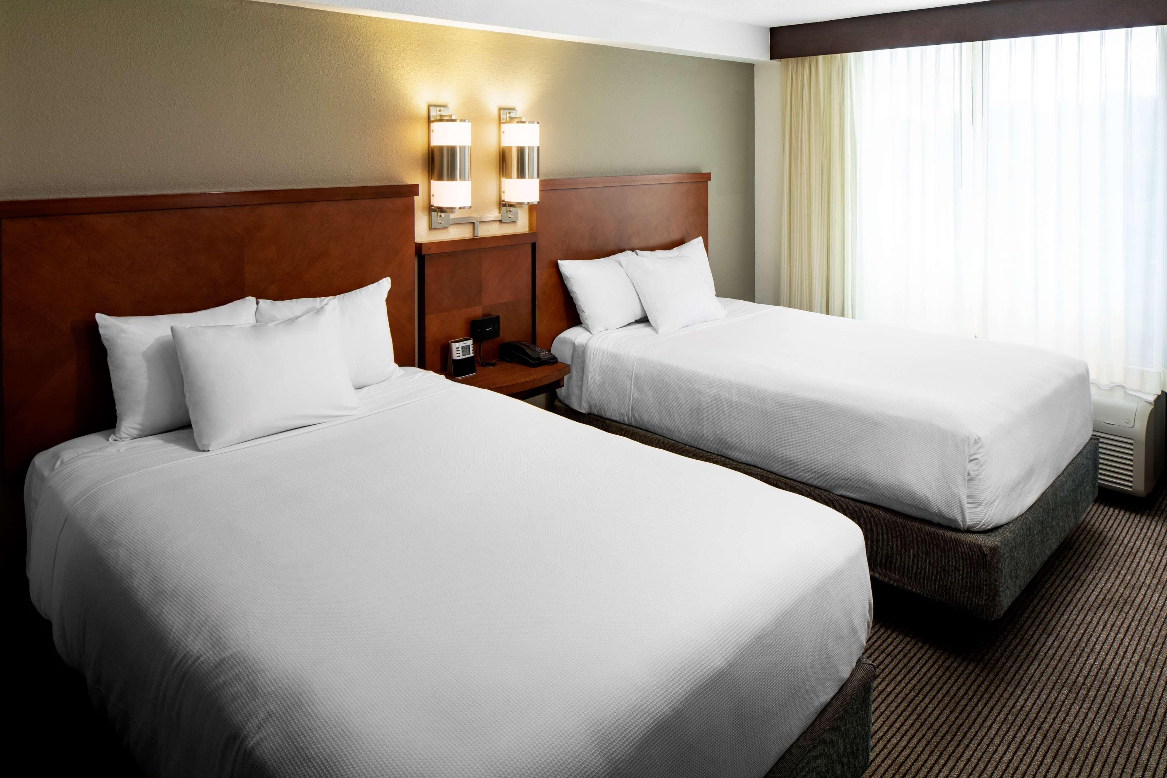 Hyatt Place Greenville/Haywood Buitenkant foto