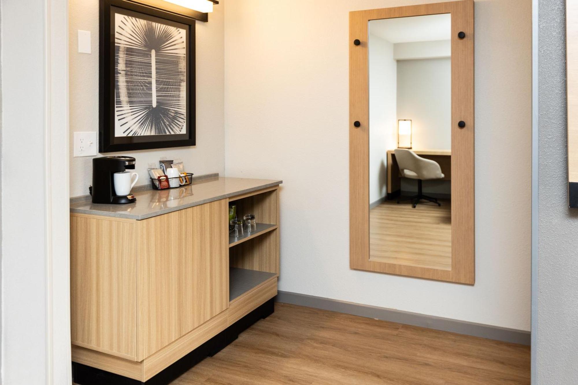 Hyatt Place Greenville/Haywood Buitenkant foto