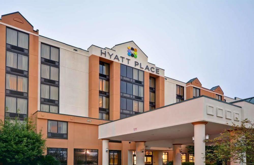 Hyatt Place Greenville/Haywood Buitenkant foto