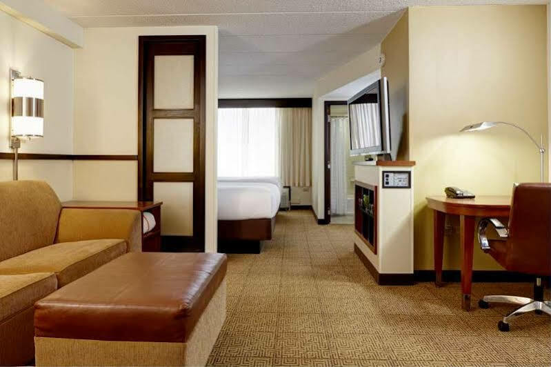 Hyatt Place Greenville/Haywood Buitenkant foto