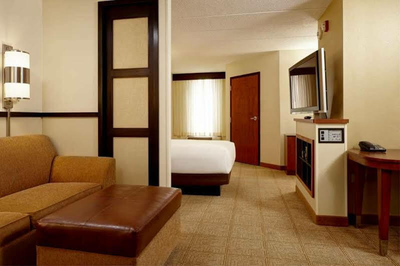 Hyatt Place Greenville/Haywood Buitenkant foto