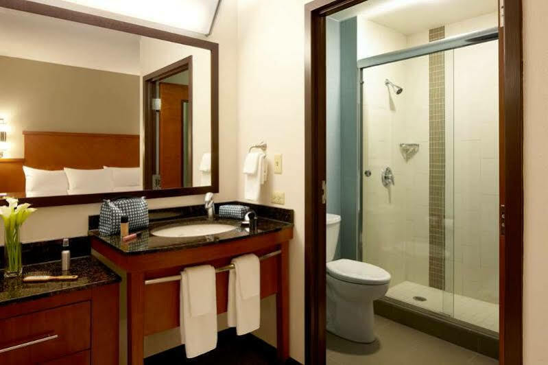 Hyatt Place Greenville/Haywood Buitenkant foto
