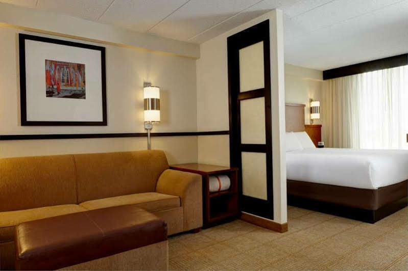 Hyatt Place Greenville/Haywood Buitenkant foto